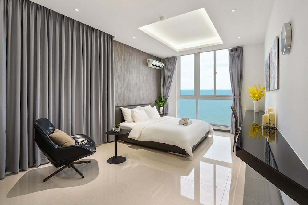 Фото Stephen Luxury Apartments