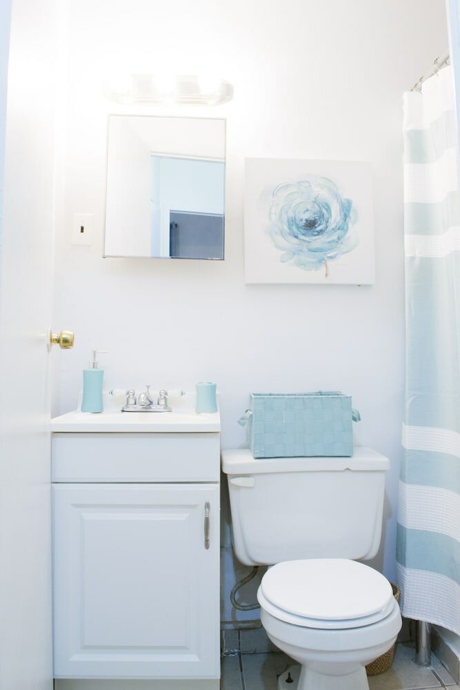 Фото Walk to Columbia Uni & Central Park - 1min To Train