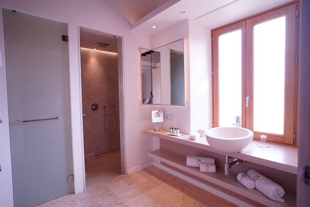 Фото Fontsanta Hotel Thermal SPA & Wellness - Adults Only