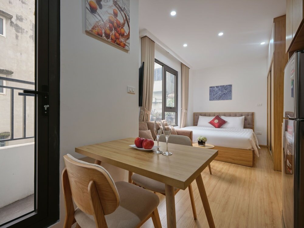 Фото MoonLight Tay Ho