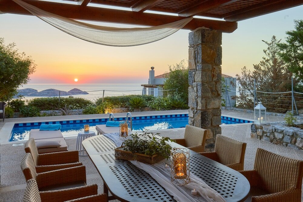 Фото Okeanides Villas