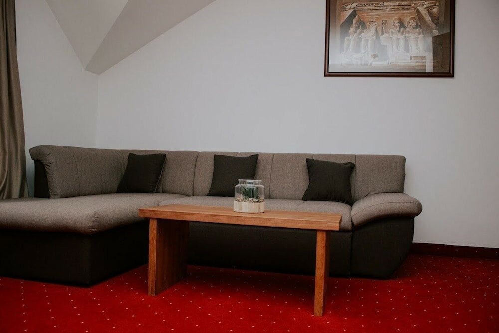 Фото Hotel Serdar