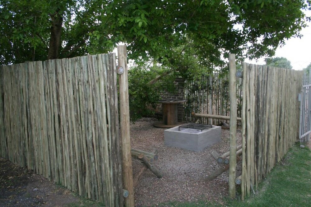 Фото Indigo Moon Guesthouse