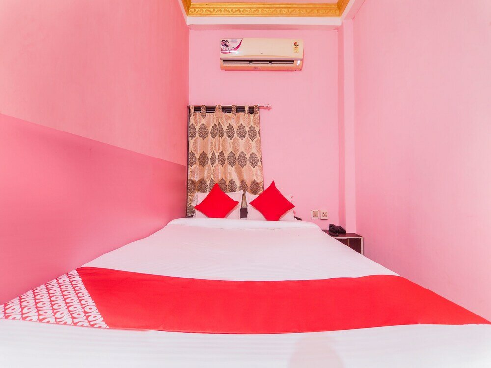 Фото Oyo 17255 Hotel Kanika Inn