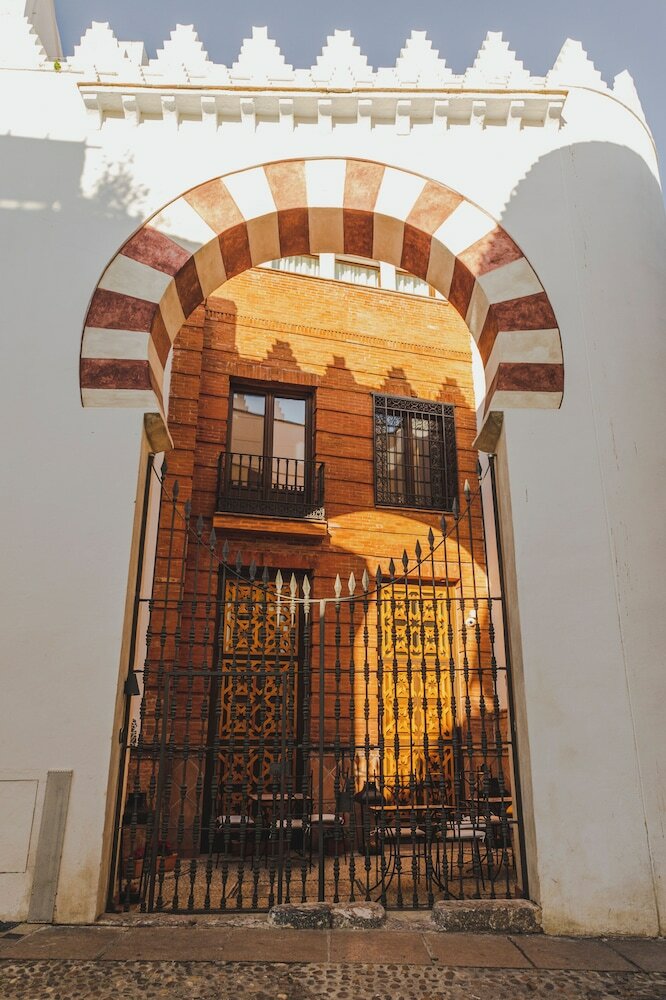 Фото La Ermita Suites - Único Hotel Monumento de Córdoba