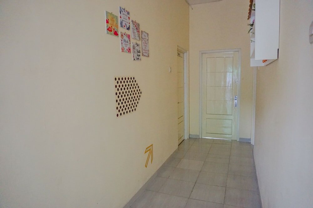 Фото Spot On 1878 Griya Bunda Family