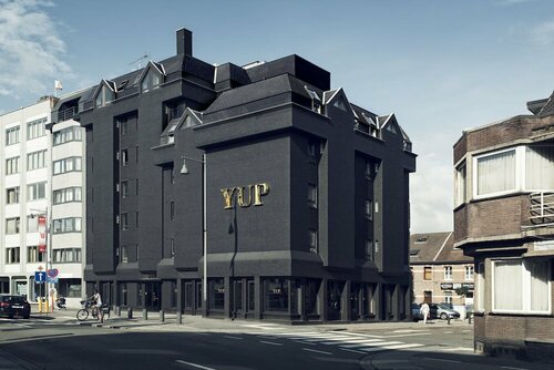 Гостиница Yup Hotel - Different Hotels в Лимбурге
