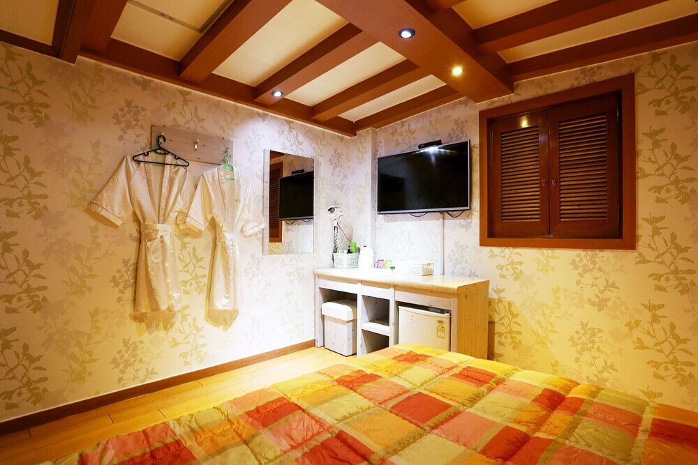 Фото Jongno City Days Inn Hotel