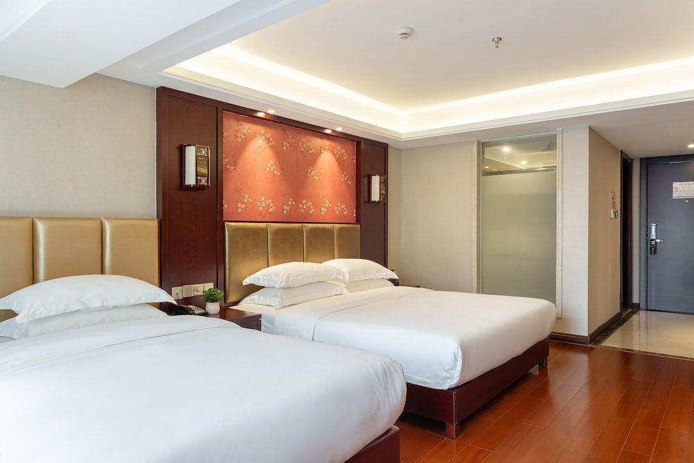 Фото Zongrui Hotel