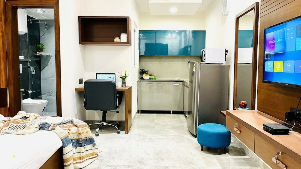 Фото Zen Studios - Dlf CyberCity Gurgaon