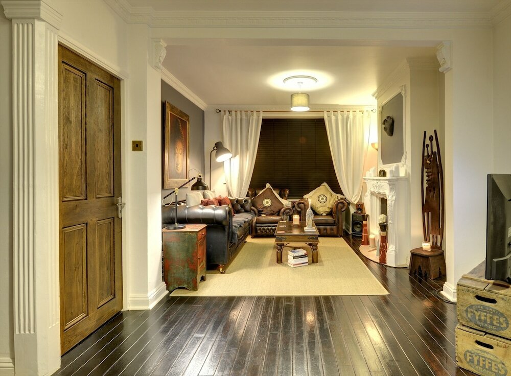 Фото Canning Town House