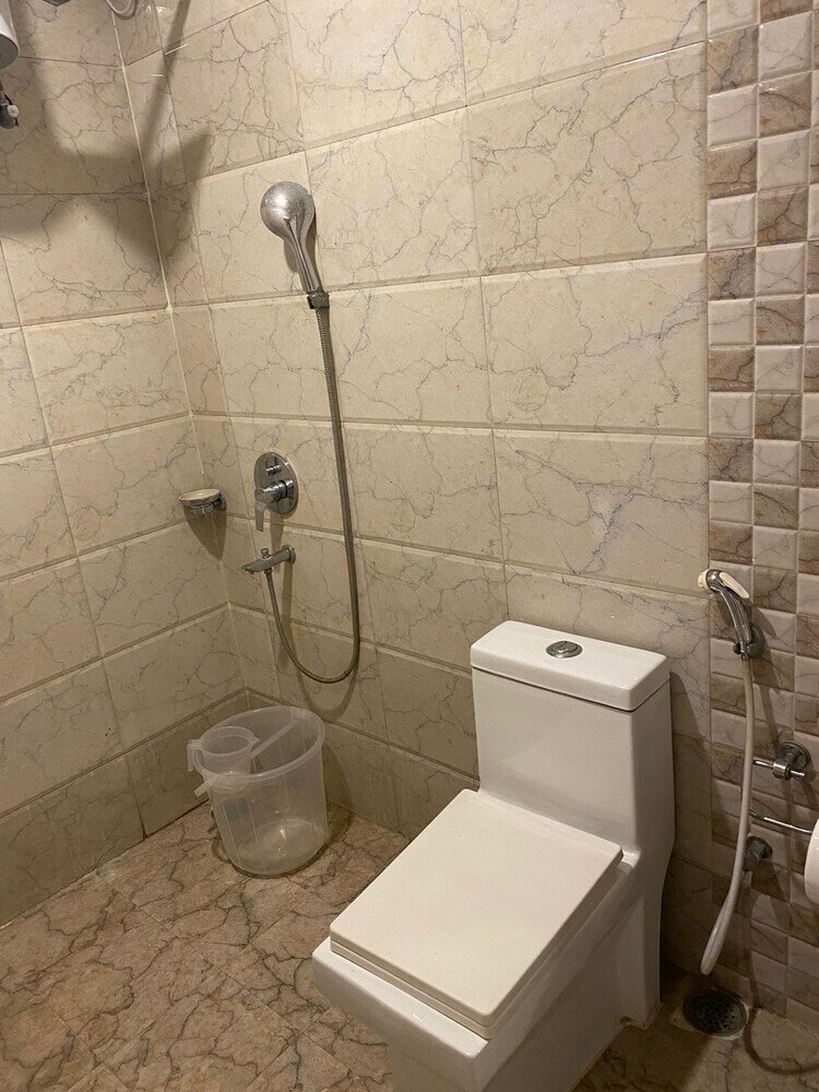 Фото Milestone Hotel and Resort