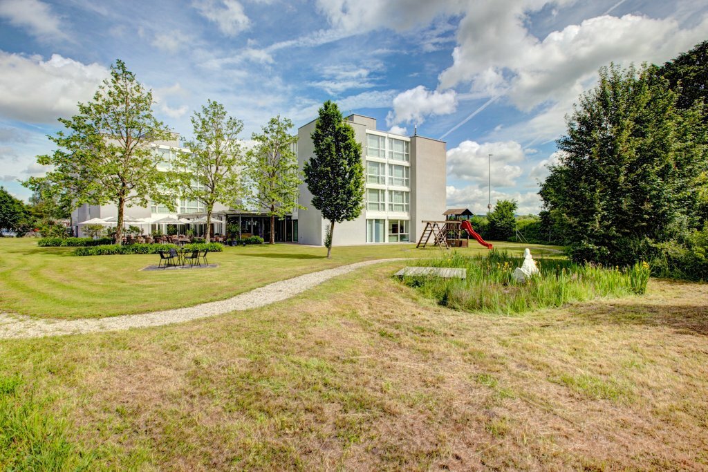 Фото Primestay Hotel