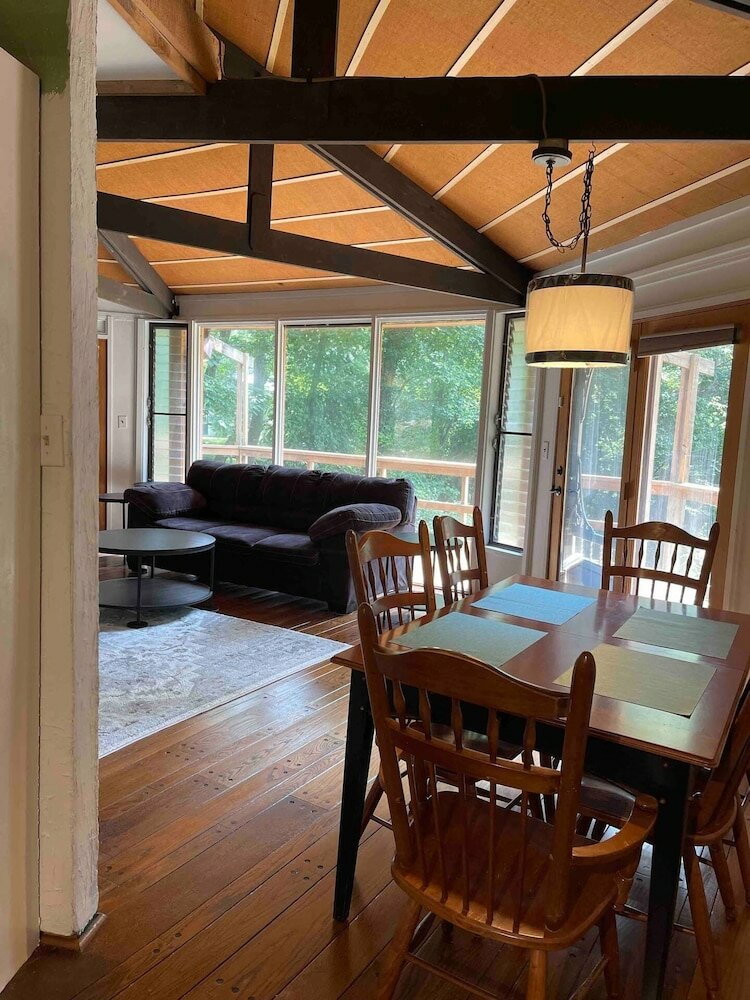 Фото Treetops in Town