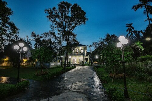 Гостиница Van's Serene Garden Homestay в Хюэ