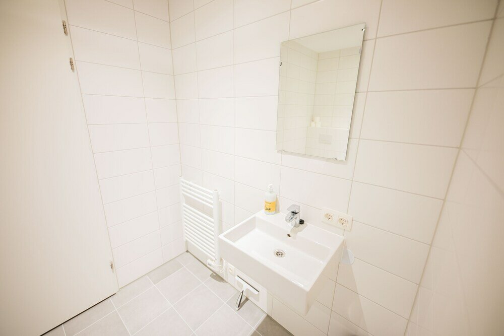 Фото Alphabet Apartments The Hendrik