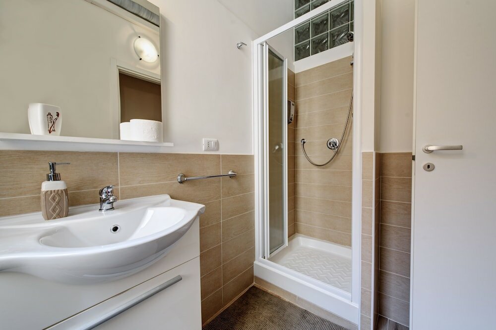 Фото AD Hoc Guest House