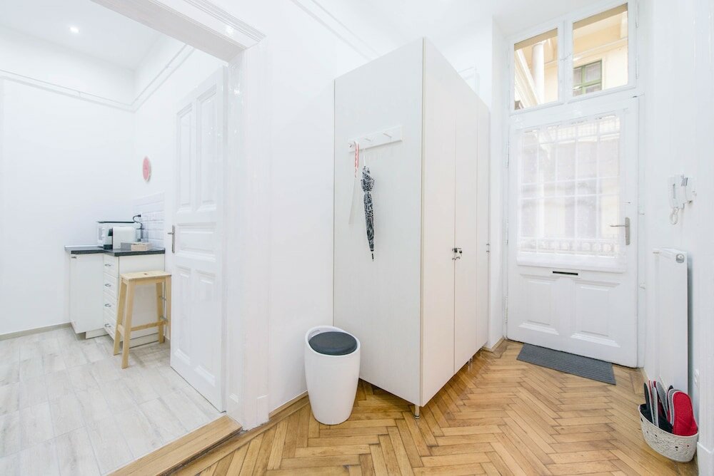 Фото Dominik Apartment