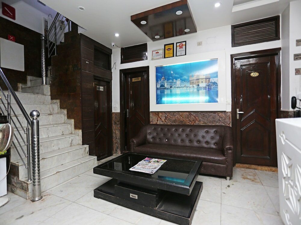 Фото Hotel Sawera International