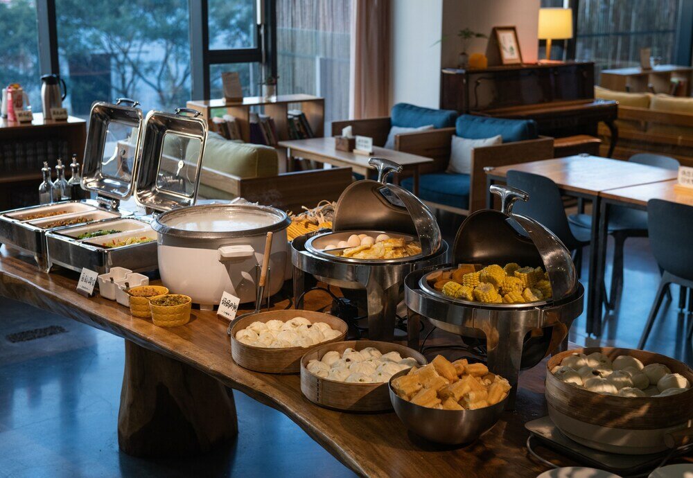 Фото Taihua Wutong Hotel