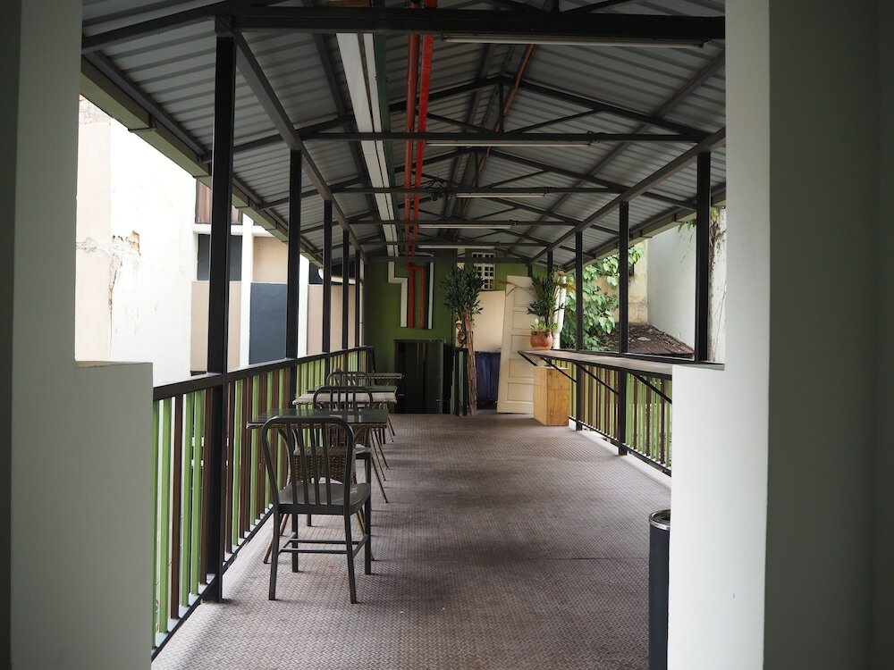 Фото Leo Leisure Hotel at Central Market