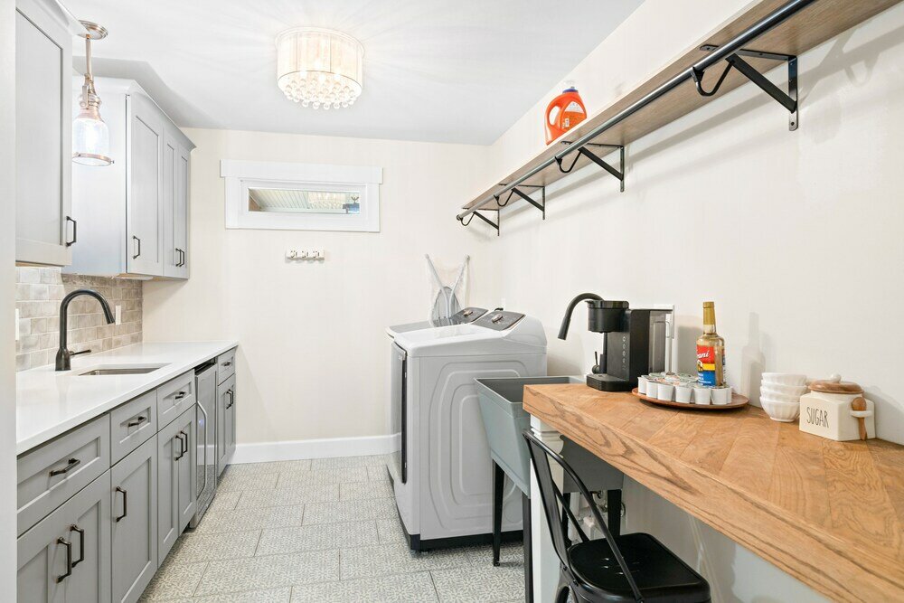 Фото Blue Ridge Buyout by Avantstay Private Guest Suite! 5 Bedroom Buyout!