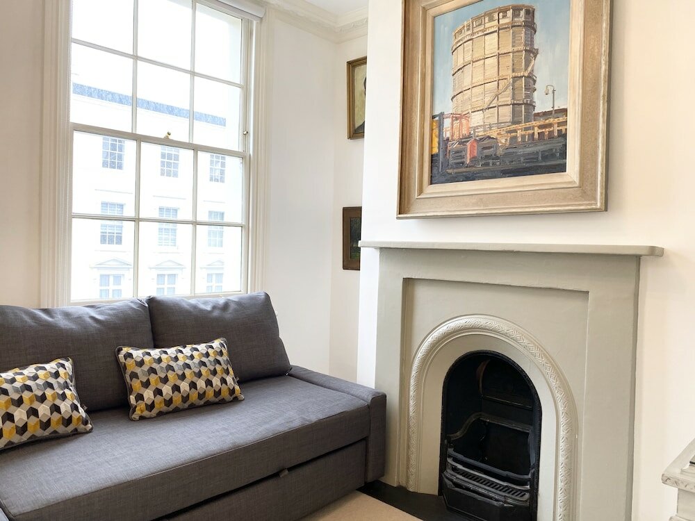 Фото Stylish Apartments in Pimlico