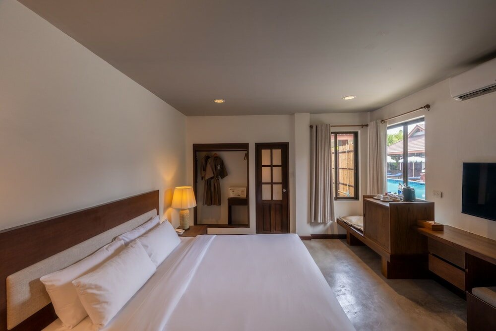 Фото Rose Bay Resort