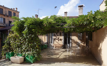 Фото Bed & Breakfast Ekoliving