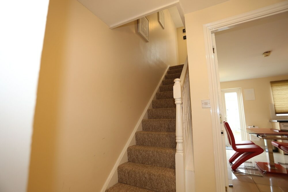 Фото Beautiful 4 beds Hillview House