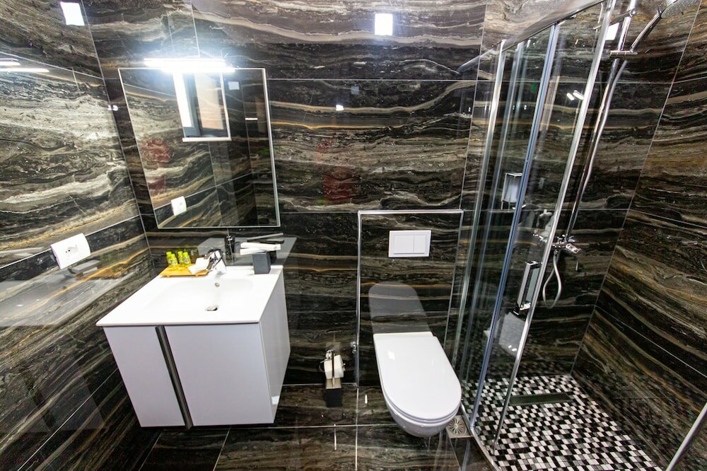 Фото Santa Oliva Suites