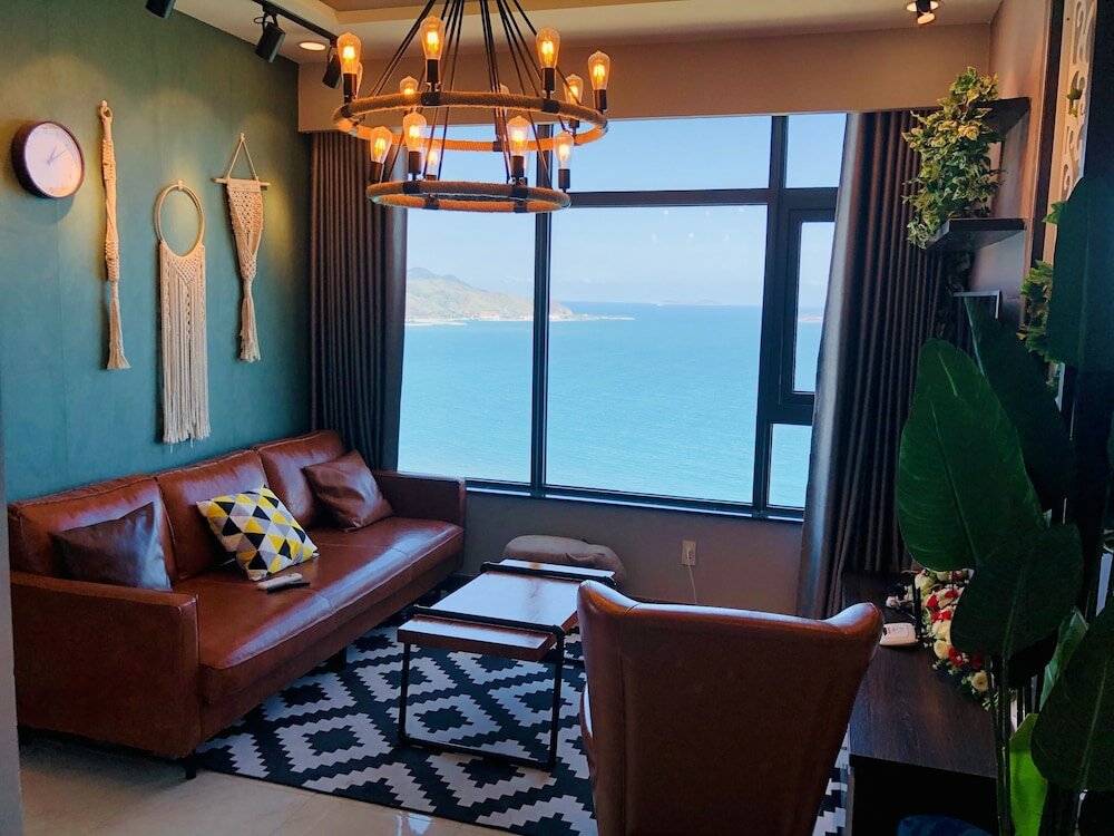 Фото Snail 360° Ocean View Apartment Hotel