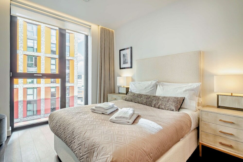 Фото Thornes House Apartments