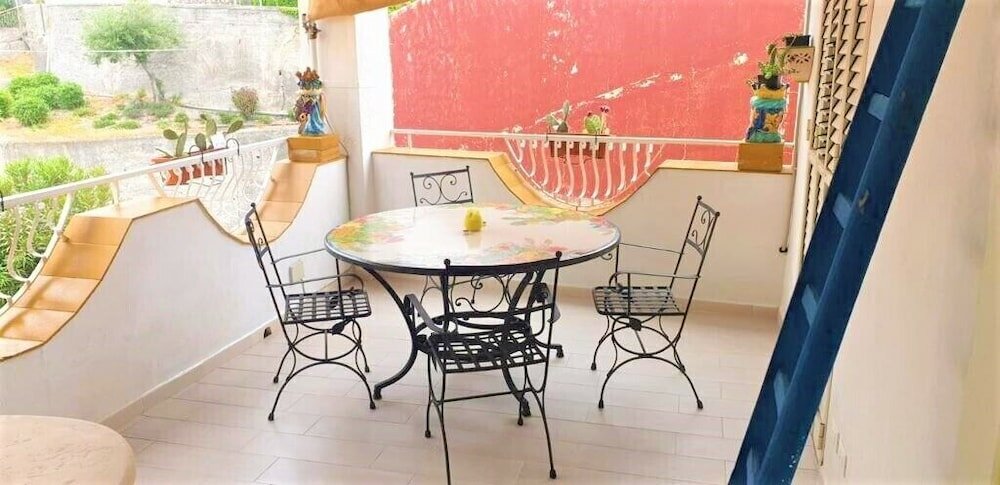 Фото Taormina Sea View Penthouse Apartment