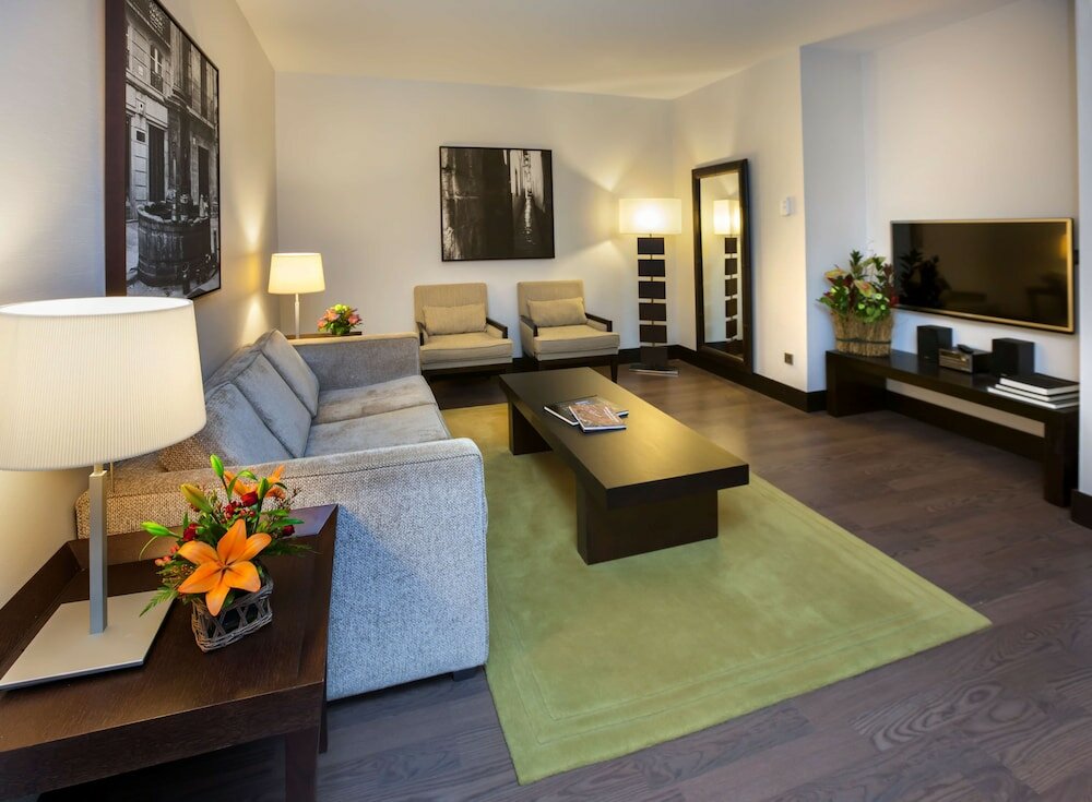 Фото Nh Collection Santiago de Compostela