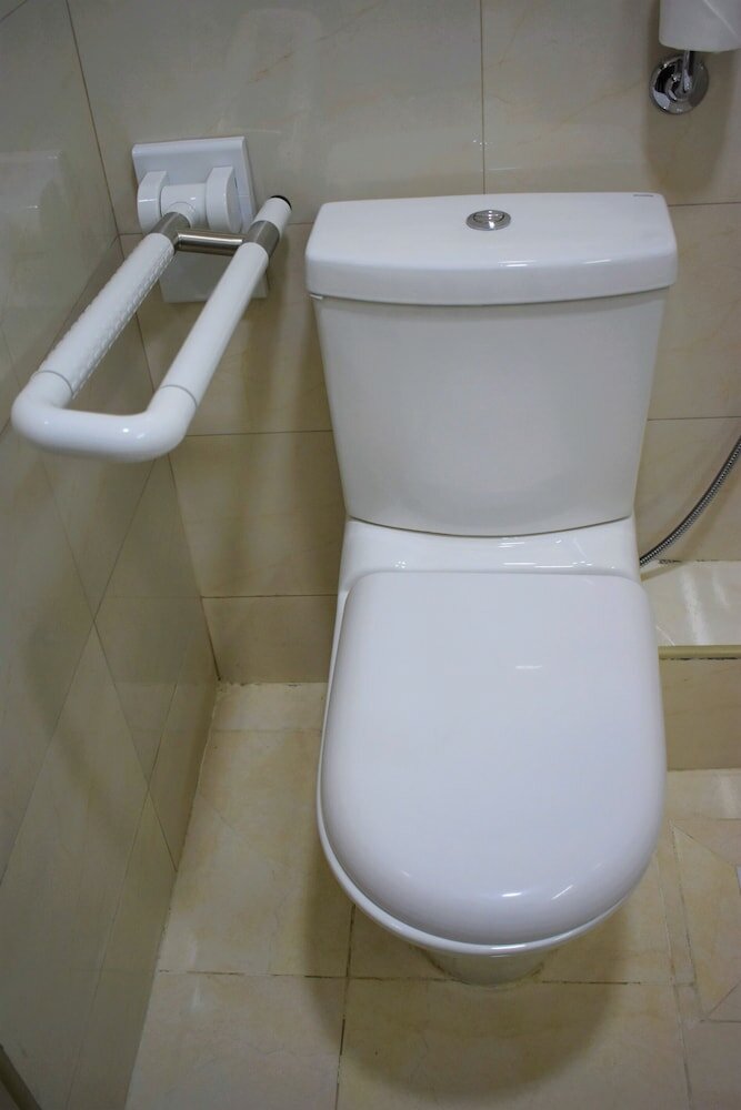 Фото Empolos Hotel Limited