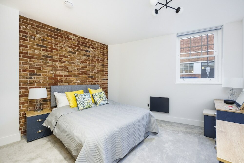 Фото Luxurious Apartments in London, Sk