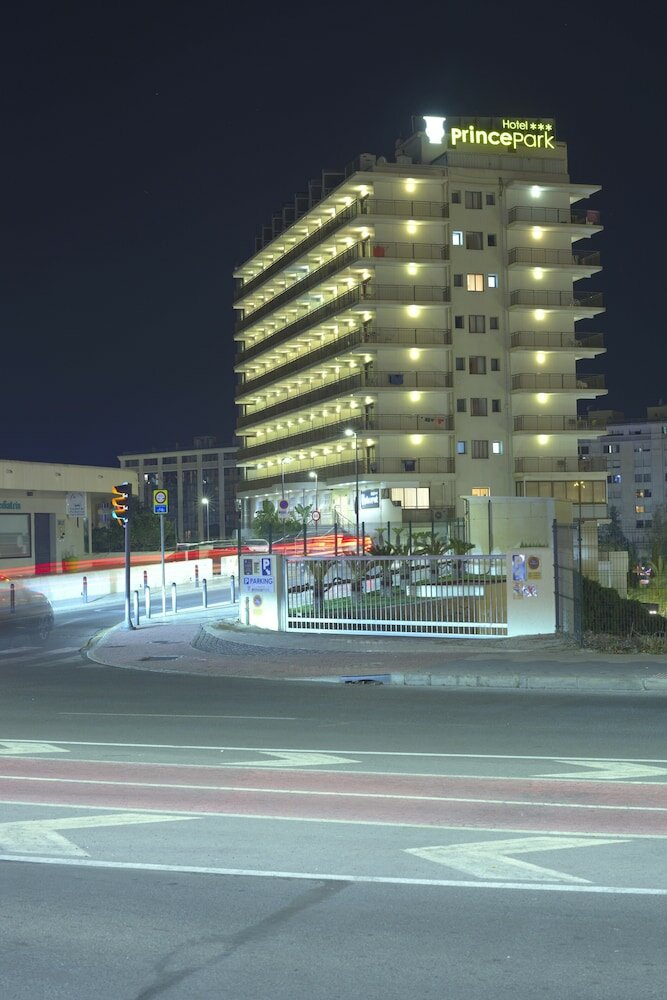 Фото Hotel Prince Park