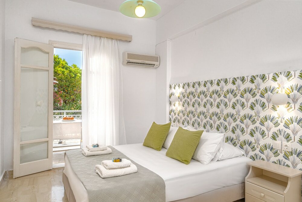 Фото Pyrgaraki Studios and Apartments