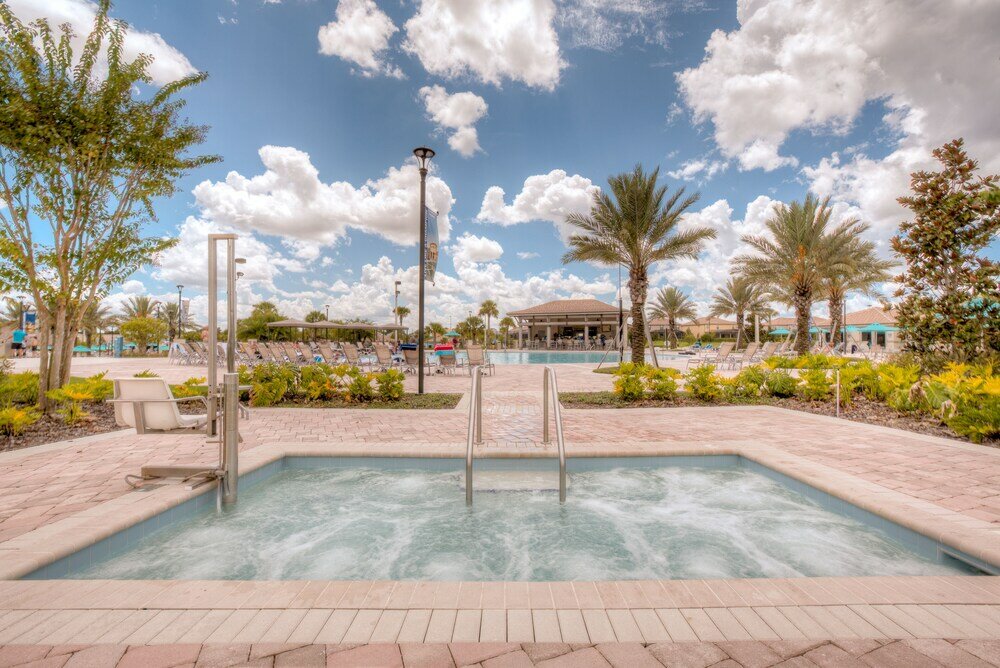 Фото Stunning Villa w No Rear Neighbors! Near Disney