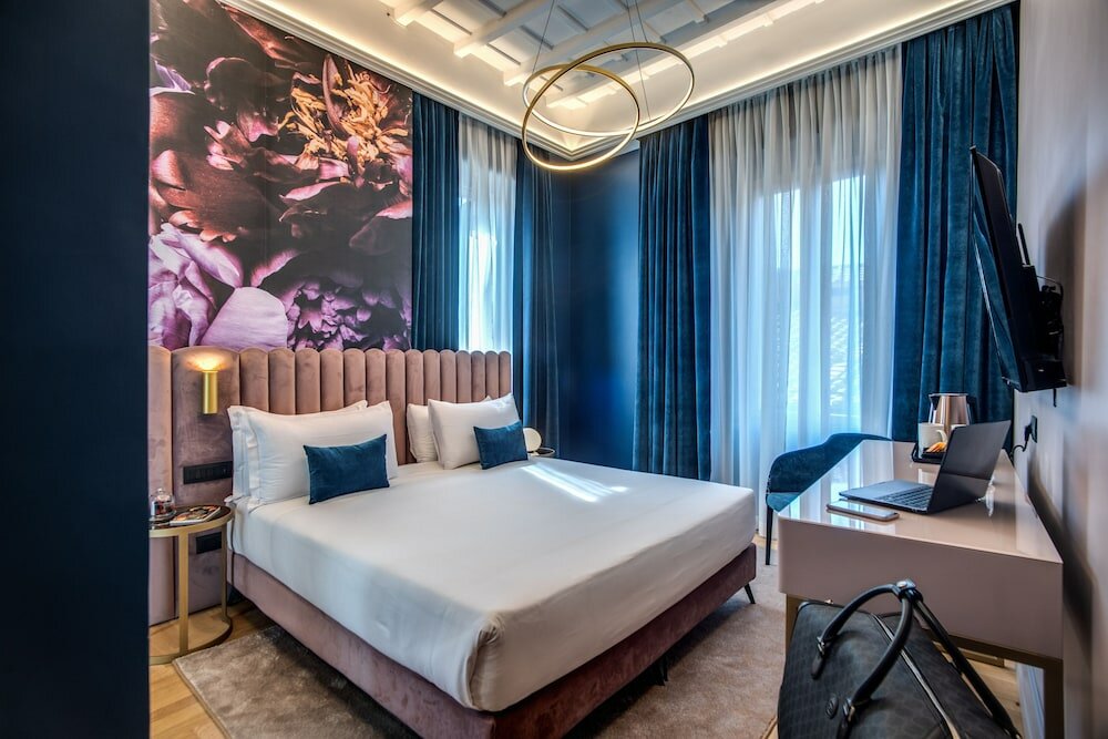 Фото Palazzetto Trevi