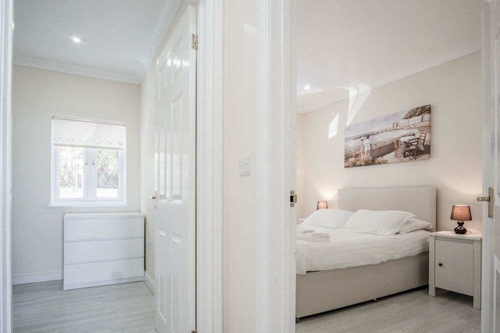 Фото Dunes End - 2 Bedroom Apartment - Pendine