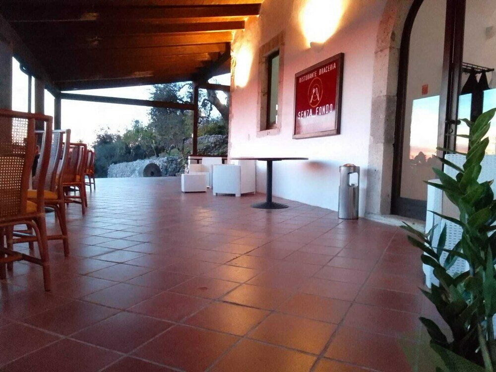 Фото Agriturismo La Valletta b&b