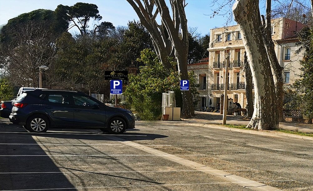 Фото Appart Hotel SPA Perpignan