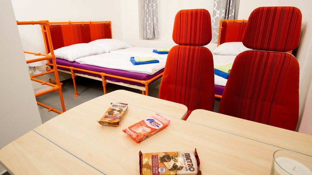 Фото Metro Apartment