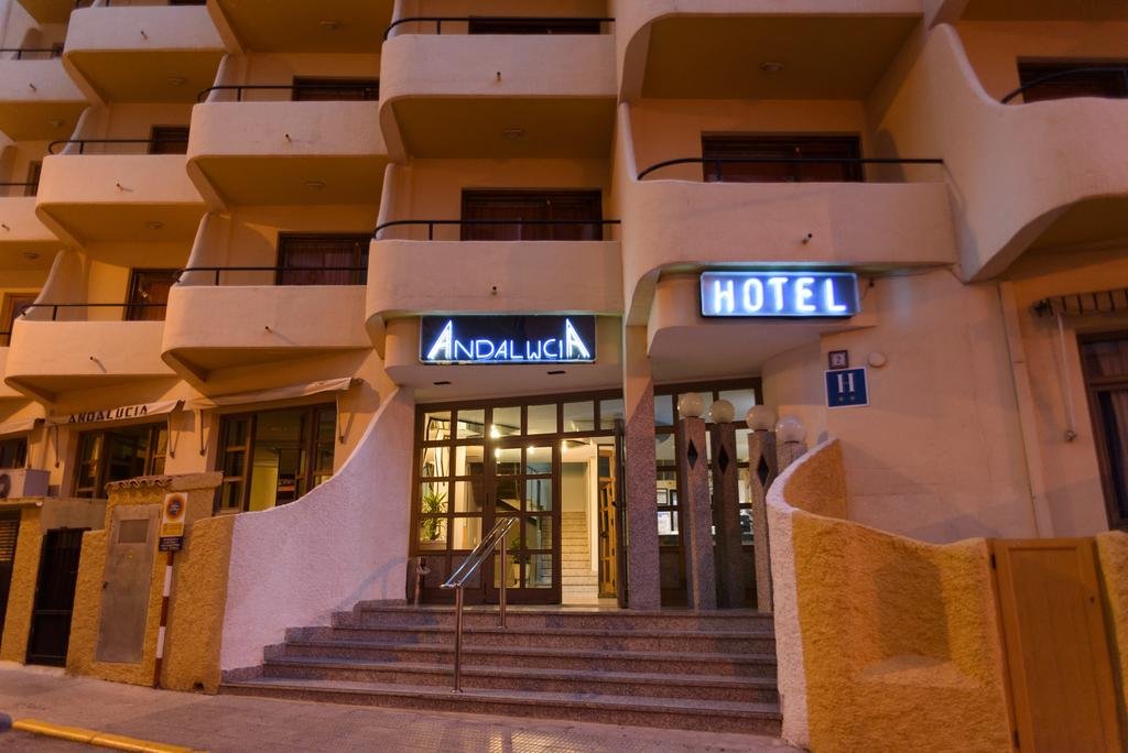 Фото Hotel Andalucia