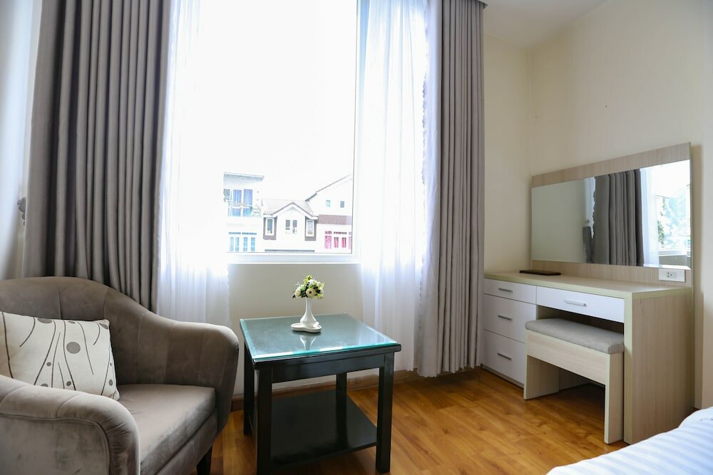 Фото Ttr Vincent Hotel