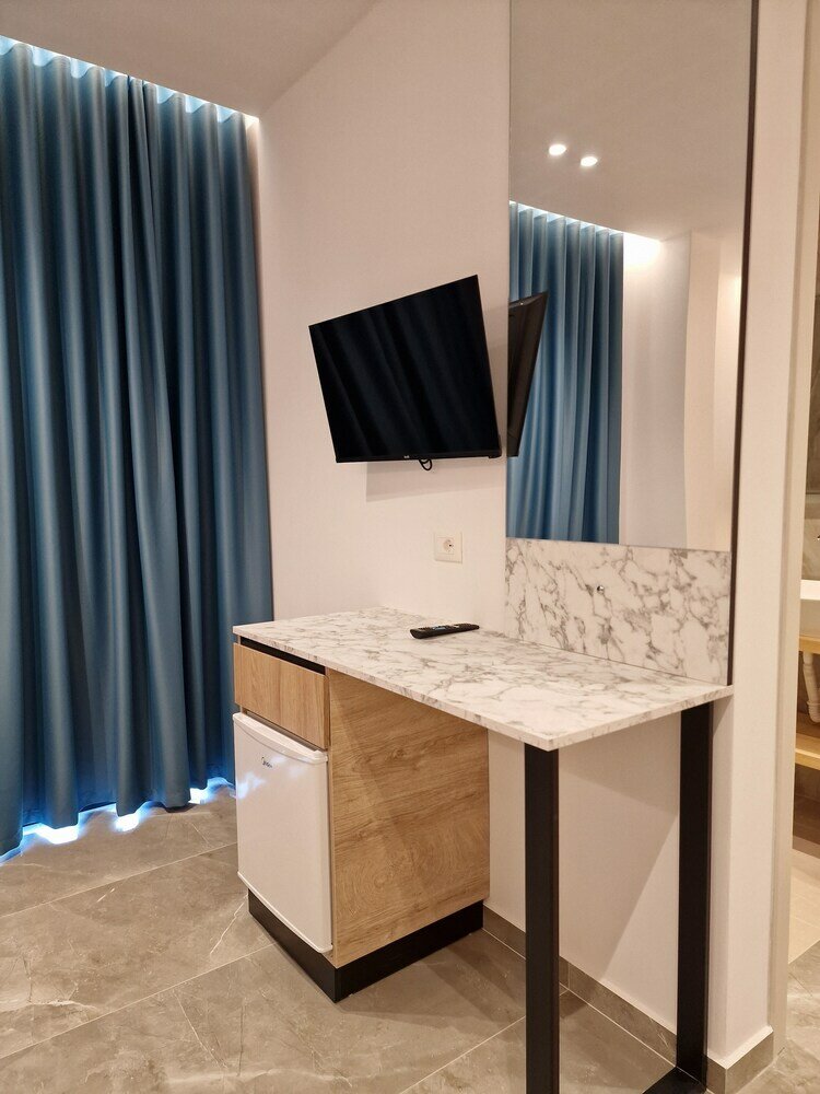 Фото Monel Hotel