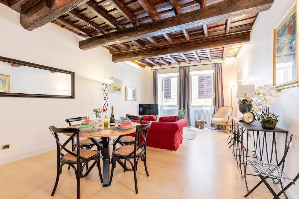 Фото Rome AS You Feel - Trevi Luxury Apartment