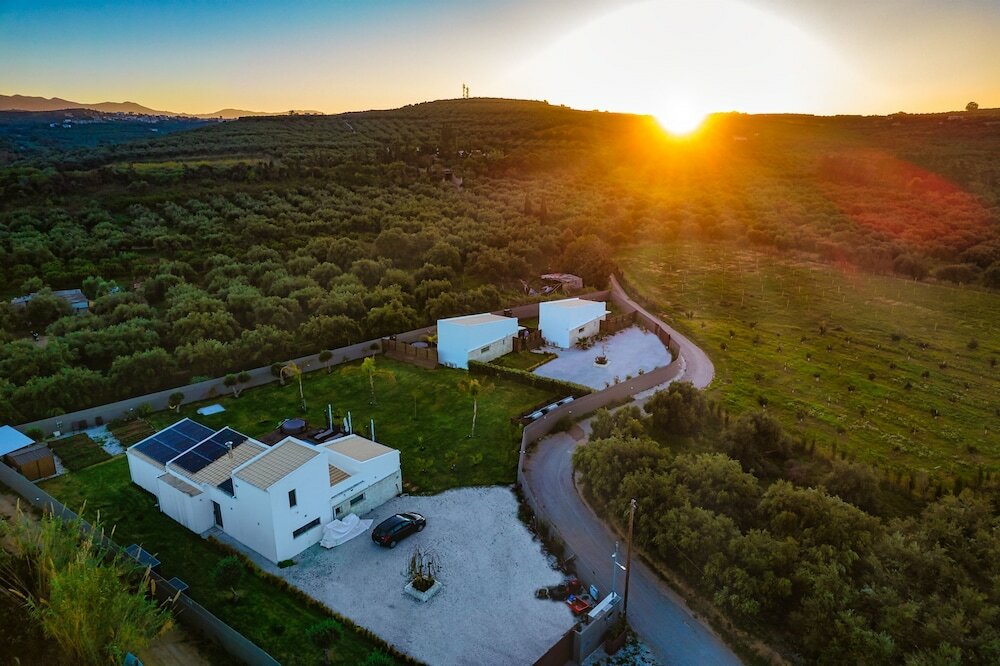 Фото Cocoon Villas